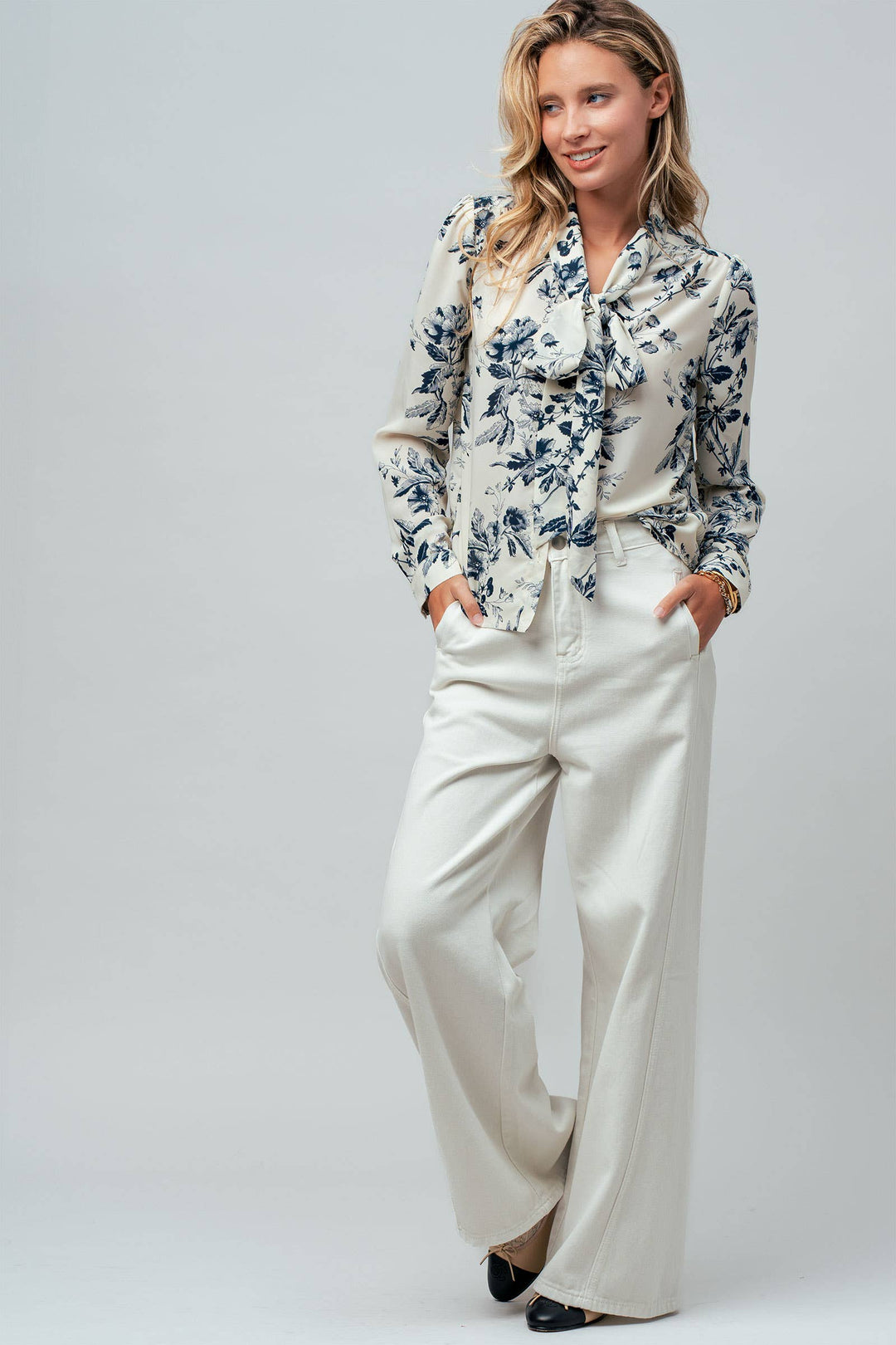 Toile Print Bow Blouse in Ivory & Navy