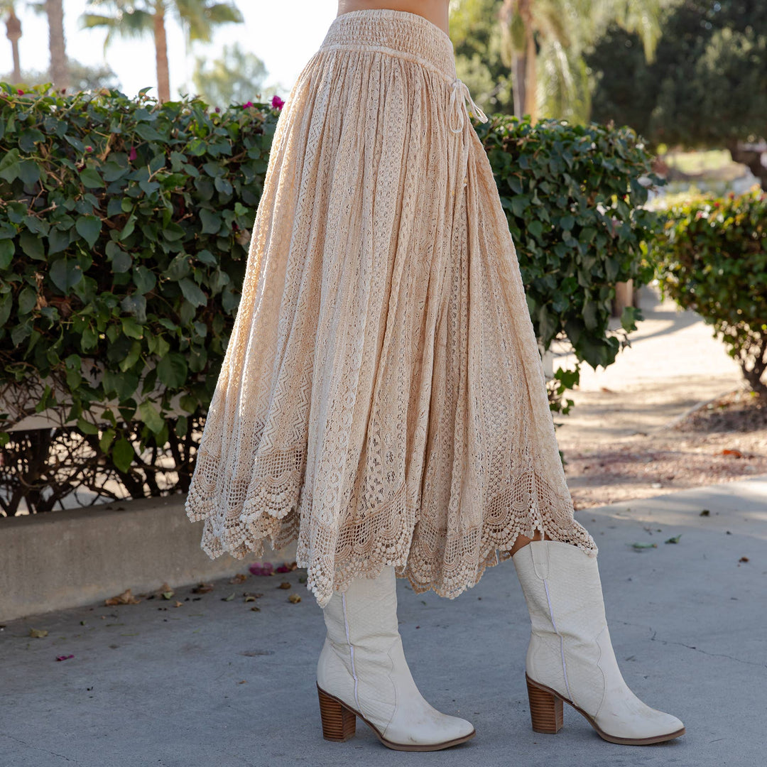 Prairie Dream Wanderer Skirt in Latte